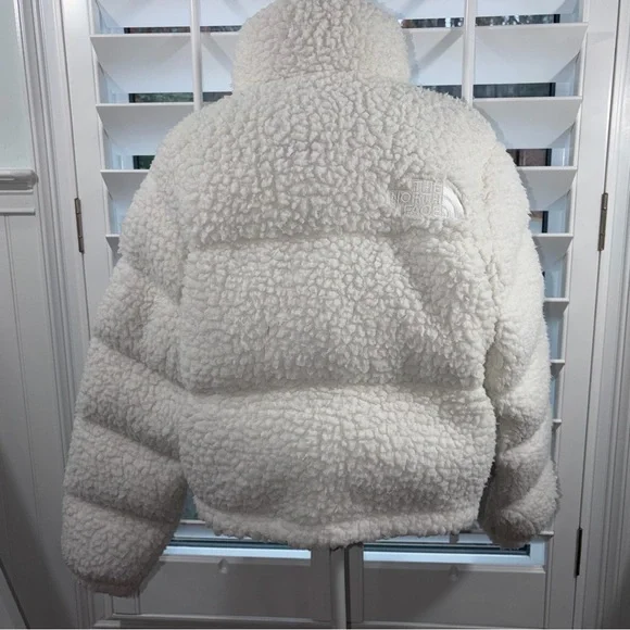 The North Face Nuptse White Gardenia Down Jacket - Picture 16 of 16